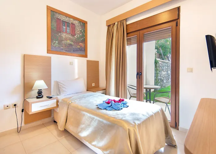 Horizon Line Villa *