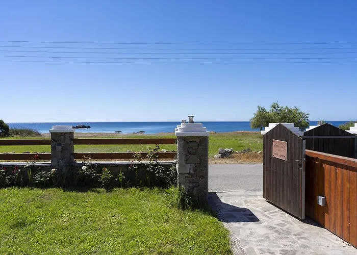 Horizon Line Villa Kiotari