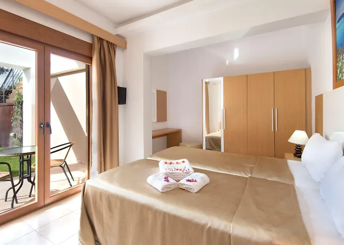 Horizon Line Villa Kiotari